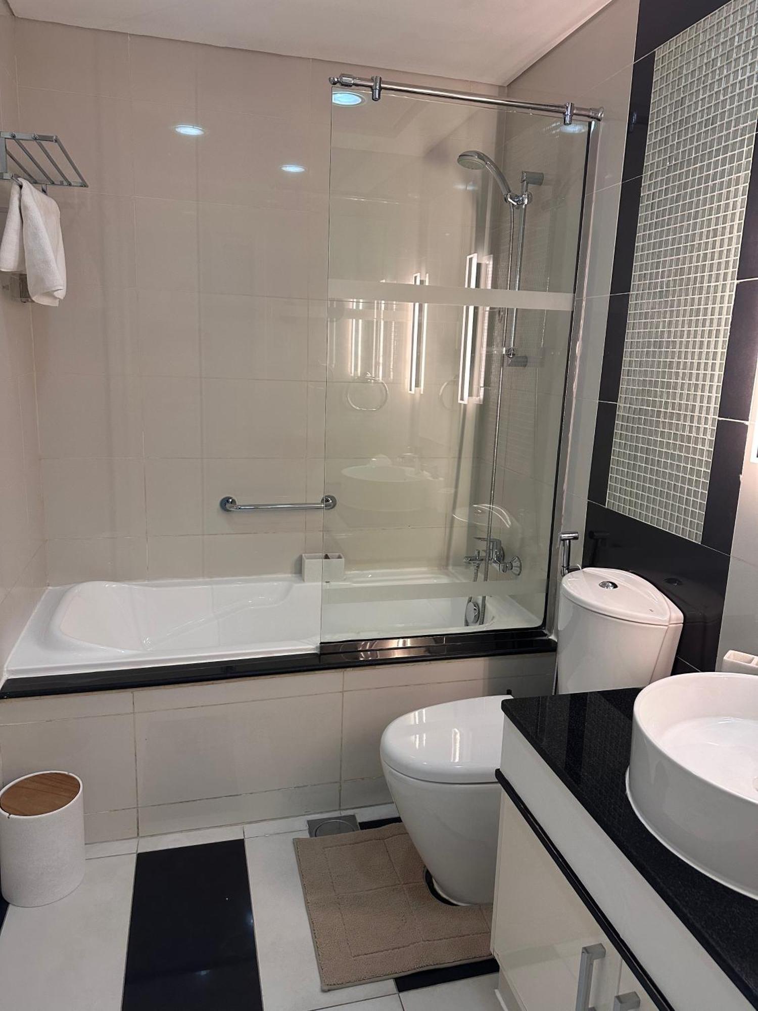 Apartment Damac Maison Mall Street, 2min To Mall, Downtown *