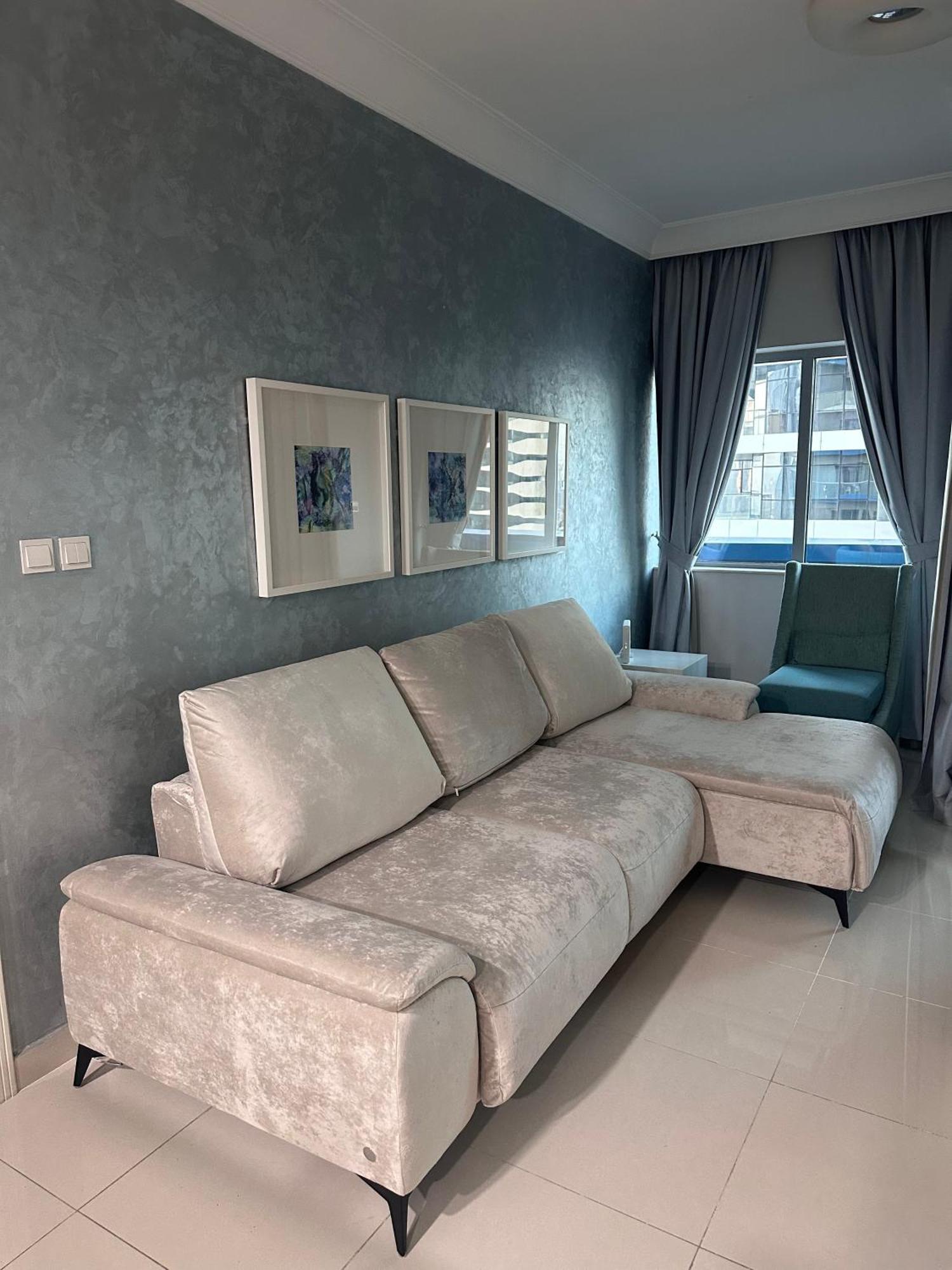 Damac Maison Mall Street, 2min To Mall, Downtown Apartment