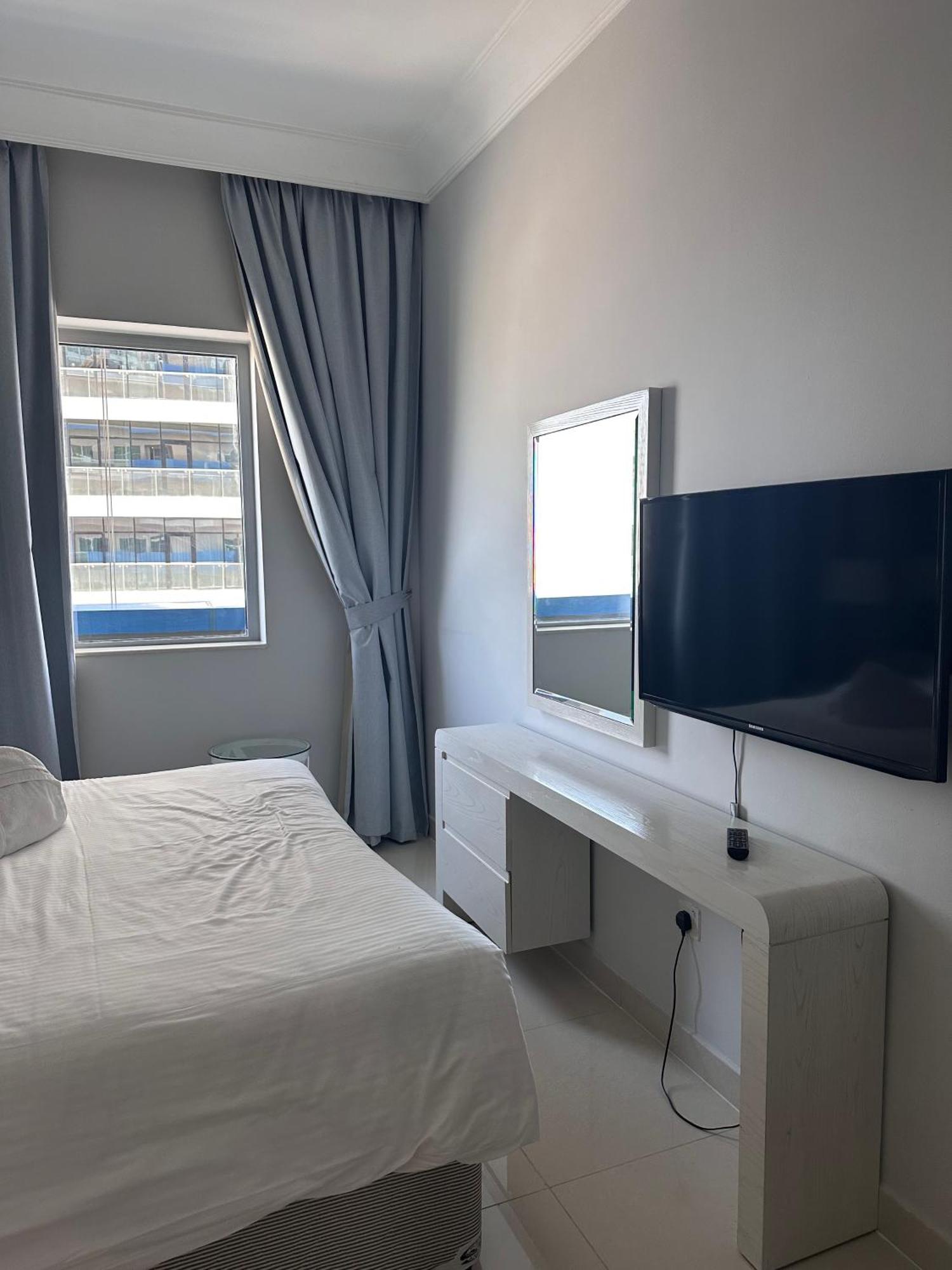 Damac Maison Mall Street, 2min To Mall, Downtown Apartment *