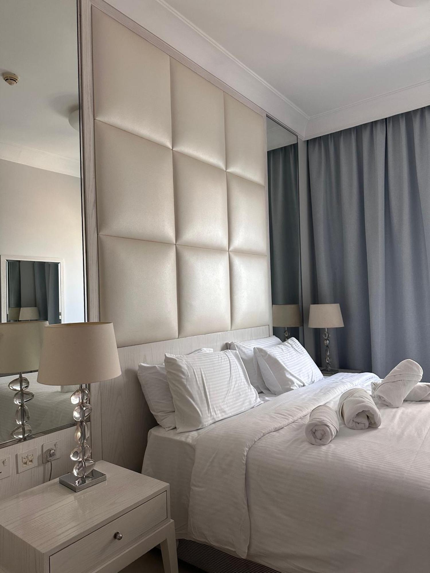 Apartment Damac Maison Mall Street, 2min To Mall, Downtown *