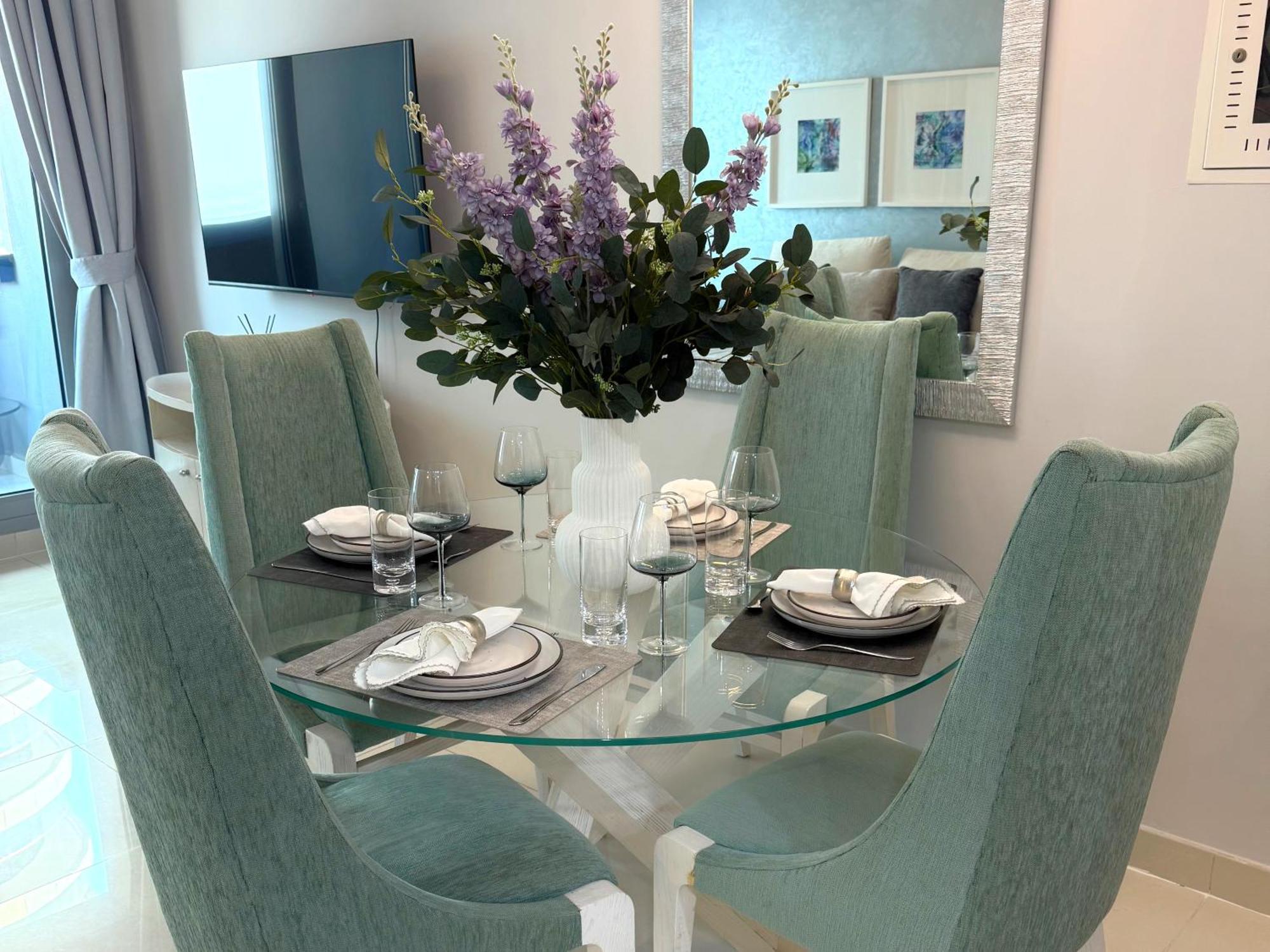 Damac Maison Mall Street, 2min To Mall, Downtown Apartment