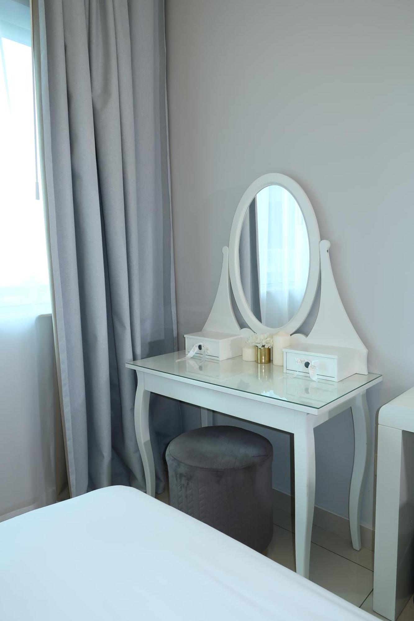 Damac Maison Mall Street, 2min To Mall, Downtown Dubai