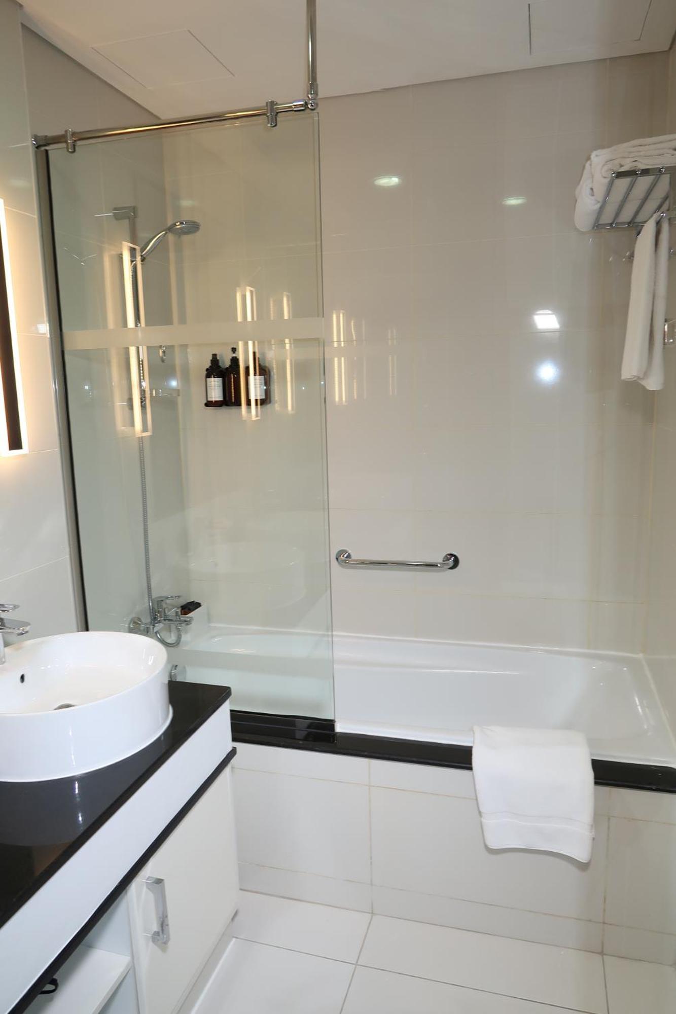 Apartment Damac Maison Mall Street, 2min To Mall, Downtown *