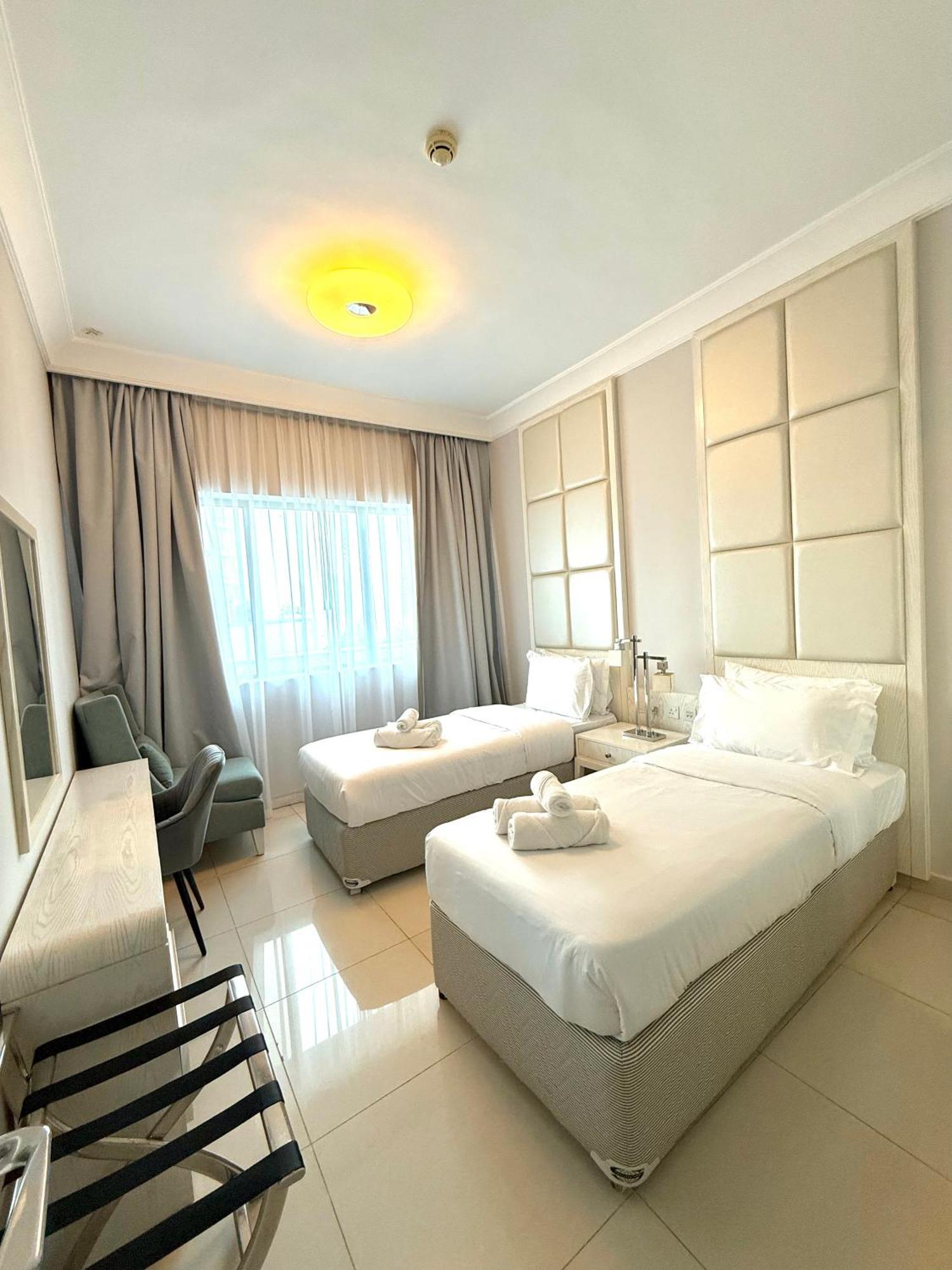 Damac Maison Mall Street, 2min To Mall, Downtown Apartment *